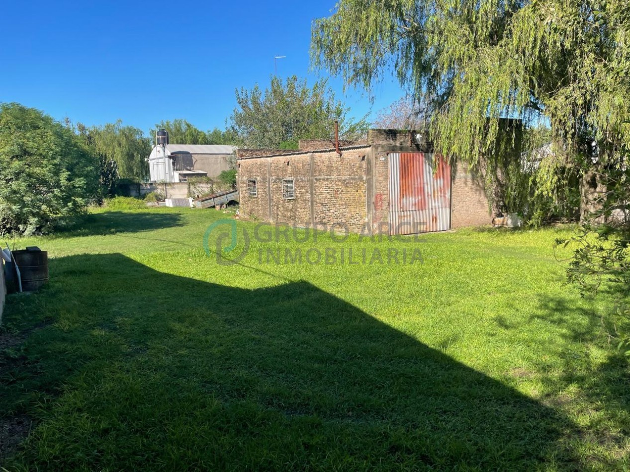 Terreno con Galpon en Venta