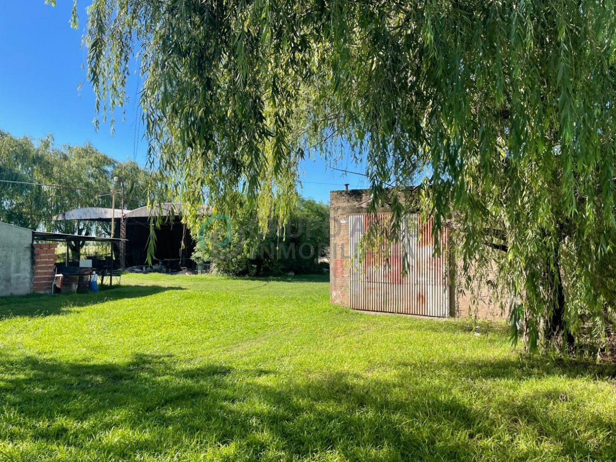 Terreno con Galpon en Venta