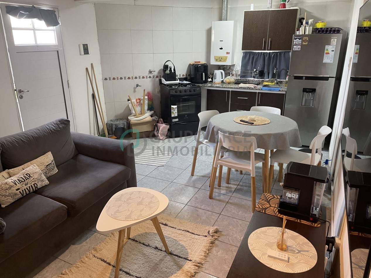  Inmueble en ochava con gran potencial