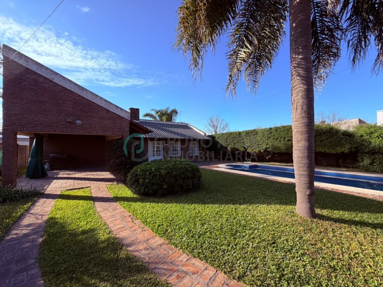 Casa Quinta en Venta - Rio Negro 367, Galvez