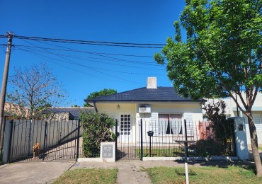 CASA a la venta en excelente ubicacion y barrio