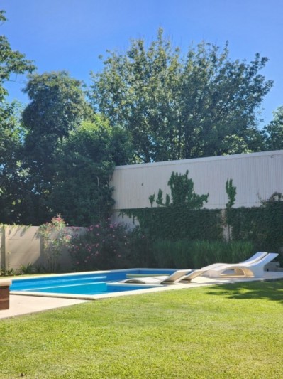 Foto Casa en Venta en Oliveros, Santa Fe - pix112332227 - BienesOnLine