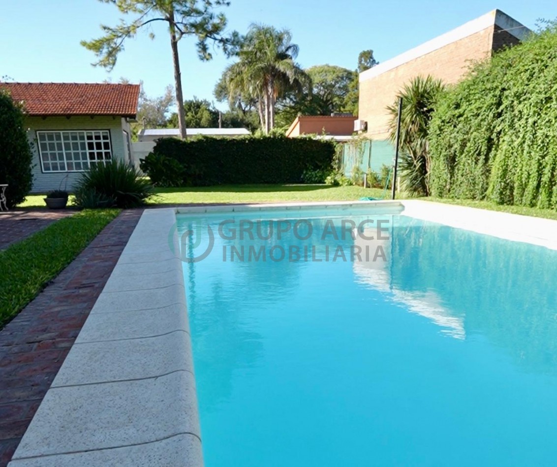 OPORTUNIDAD UNICA EN BARRIO PERONI - CASA + LOTE CON DOBLE INGRESO