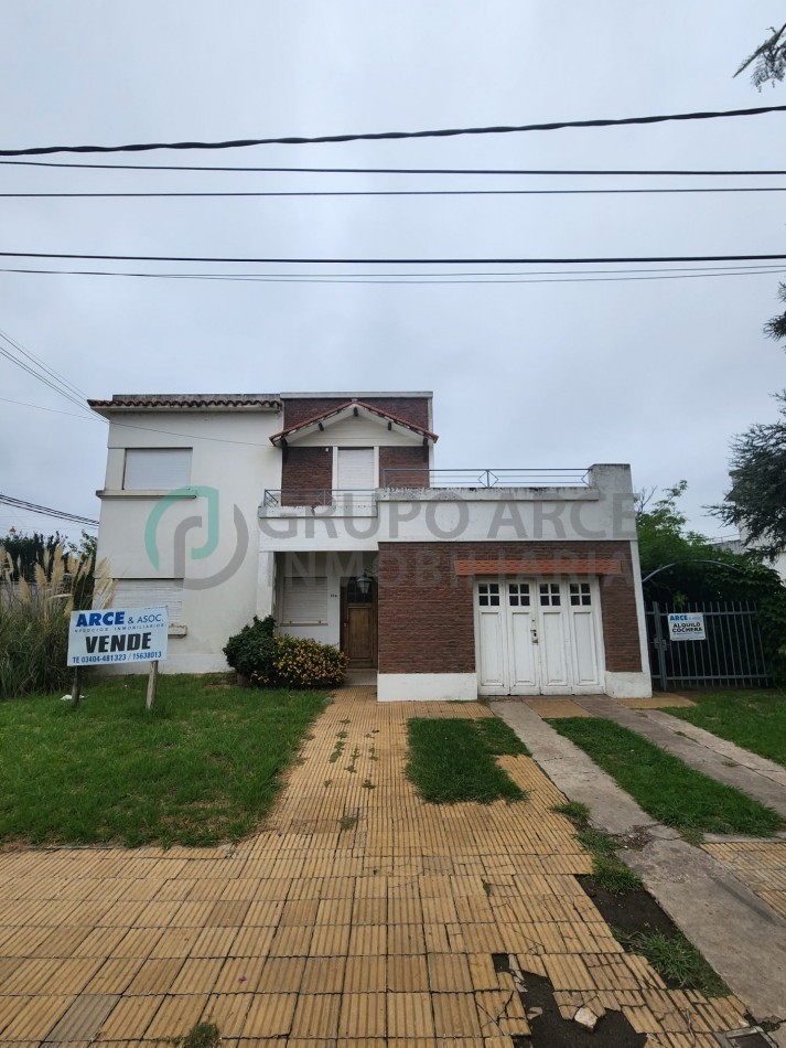 Importante Propiedad en Venta sobre Avenida Jorge Newbery y Avenida Republica | Parque de 1.200 m²
